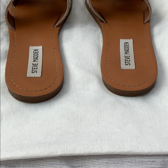 Steven Greece Slides - Picture 4 of 7